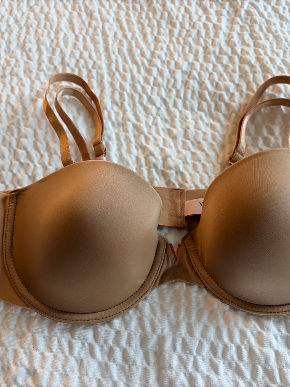 Victoria's Secret Nude/Tan Multi way Bra 36B New